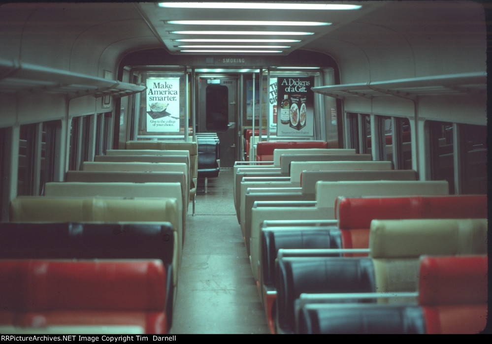 LI 9655 interior